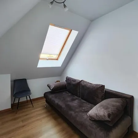 ~ Velvet ~ Central & Quiet Flat + Private Parking * Varna